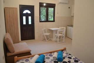 Апартаменты Apartments Niković Рисан Апартаменты-студио-2